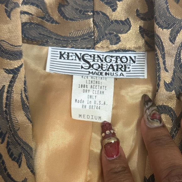 Vintage Kensington Square Brocade Blazer – Made in USA – Size Medium - Picture 3 of 5